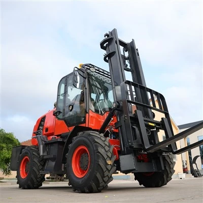 Forklift terren mhux maħdum ta' 3 Ton